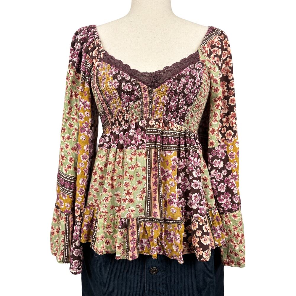 Angie Boho Floral Smocked Babydoll Blouse Size Medium